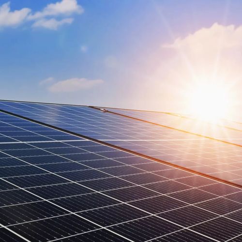 Installatie van zonnepanelen
